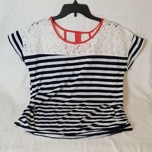 Robin's Nest Maternity Navy &‎ White Striped Blouse